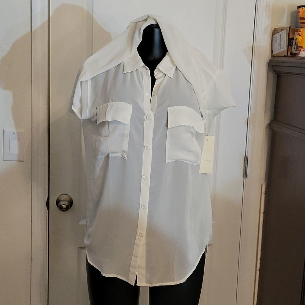 BRAND NEW TIMING LONG SLEEVES BLOUSE - Picture 5 of 12